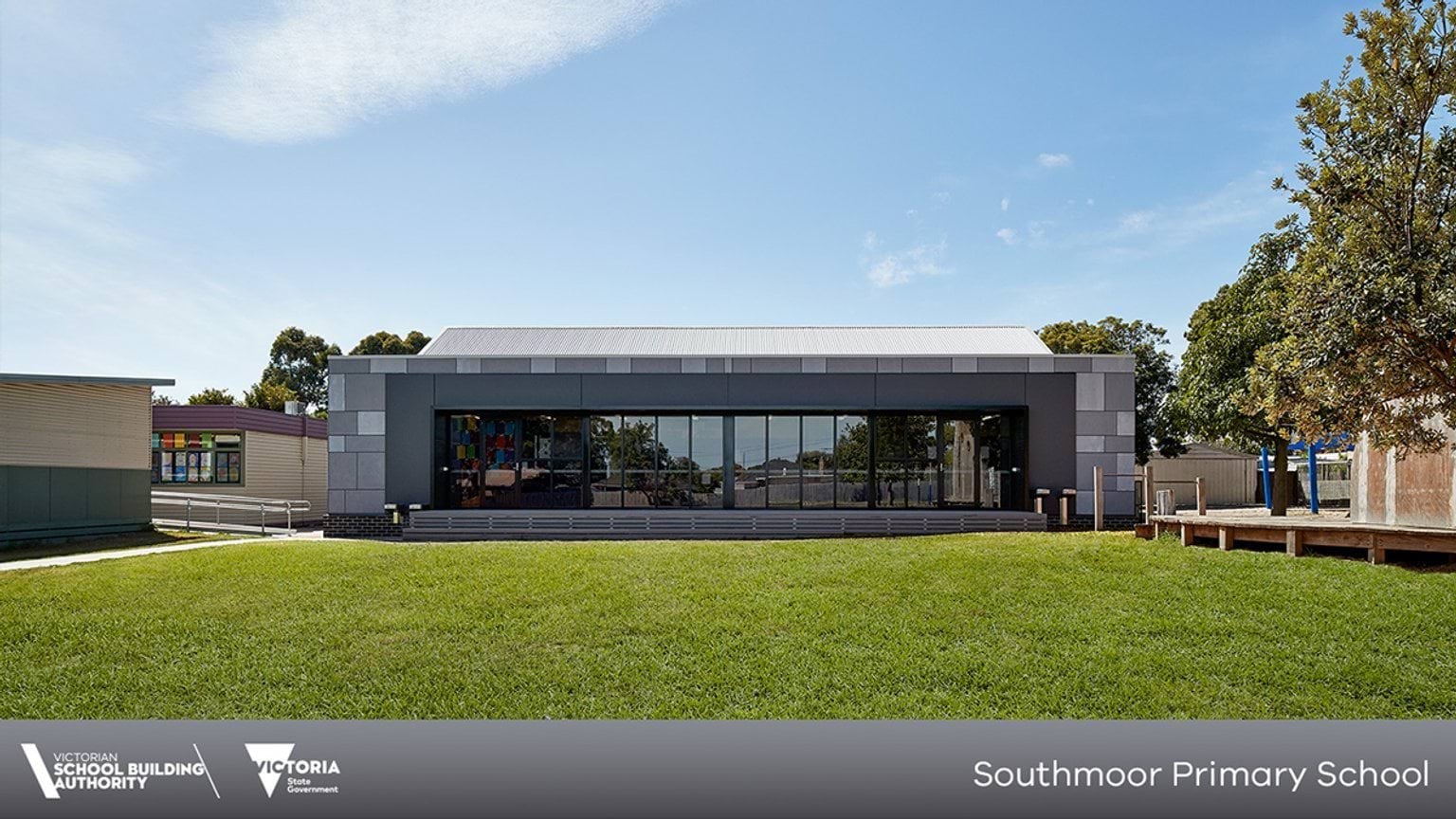 Completed modular building